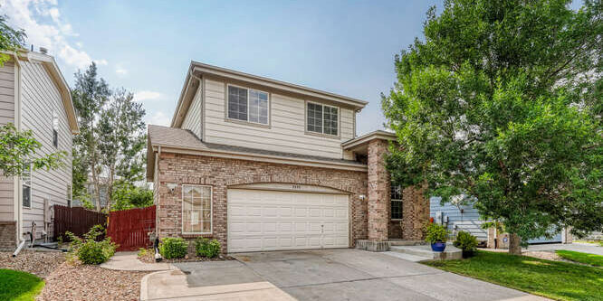 expanded garage with side window