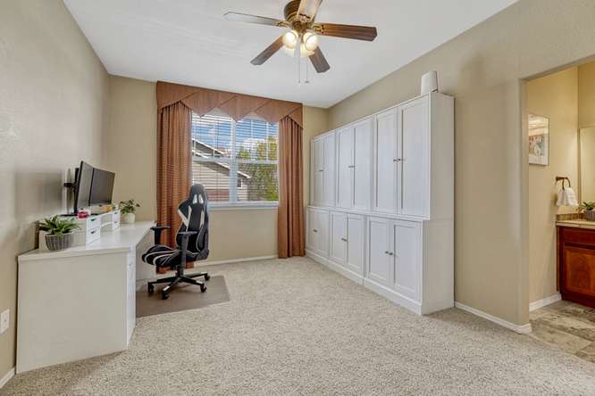 bedroom canyon creek condos
