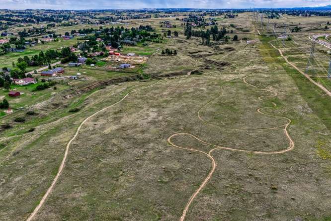 horse bridle path throughout Livengood Hills